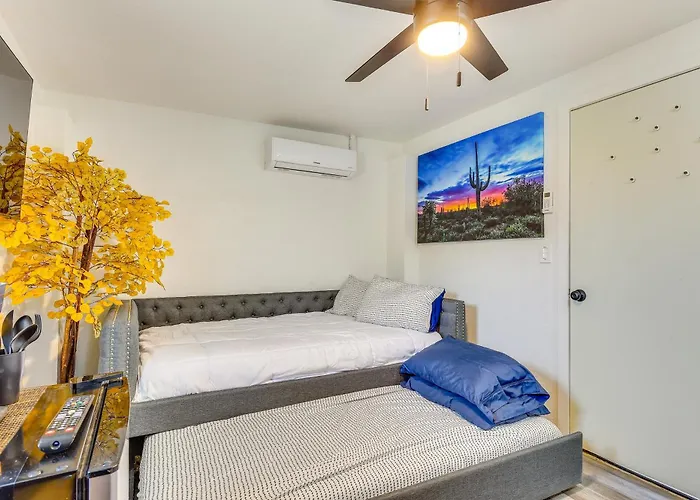 Apartamento Desert 5 Mi To Dtwn W/ Shared Yard *